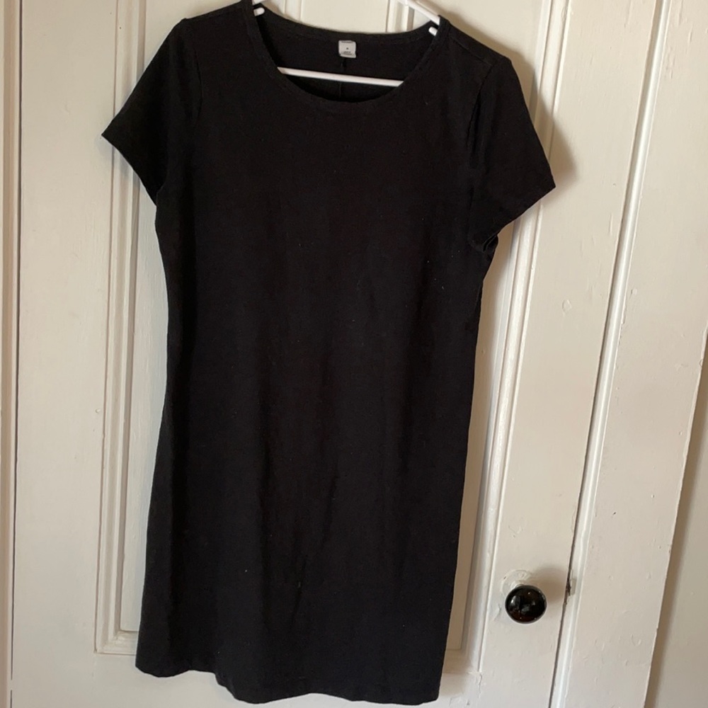 Old Navy Black Tshirt dress
